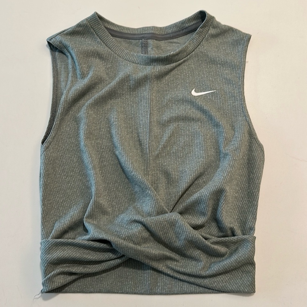 NWOT - Nike Women’s Dri Fit Athletic Running Tank Top Size XS